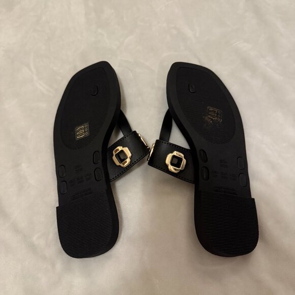 NEW Larroude Black Milan Sandal in PVC - Picture 6 of 6